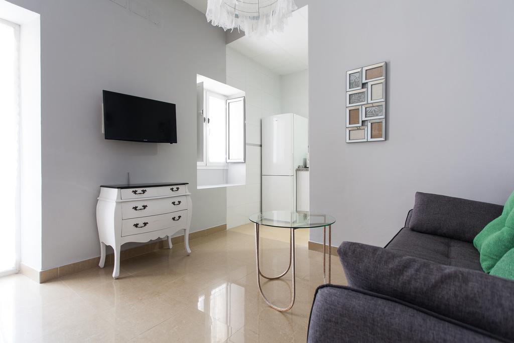 Apartamentos Alberto Lista 9 Seville Bilik gambar