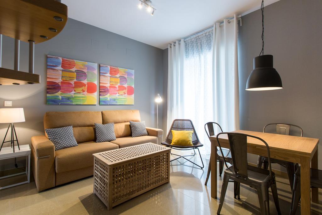 Apartamentos Alberto Lista 9 Seville Luaran gambar